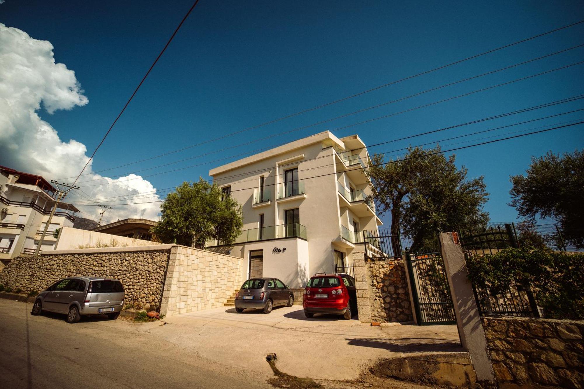 Hotel Vila 19 Дермі Екстер'єр фото